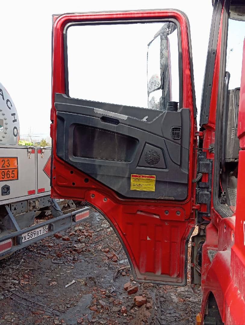 Shacman SX33186V366,  123 763 км, 2022 года в лизинг