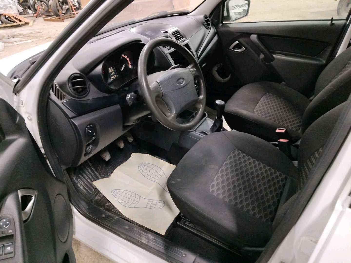 Lada Granta седан,  108 078 км, 2023 года в лизинг