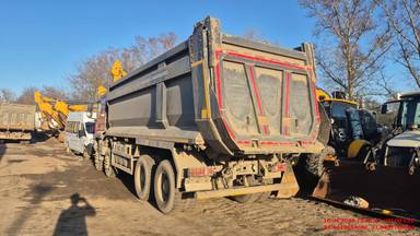 HOWO ZZ3317V386GE1 8х4