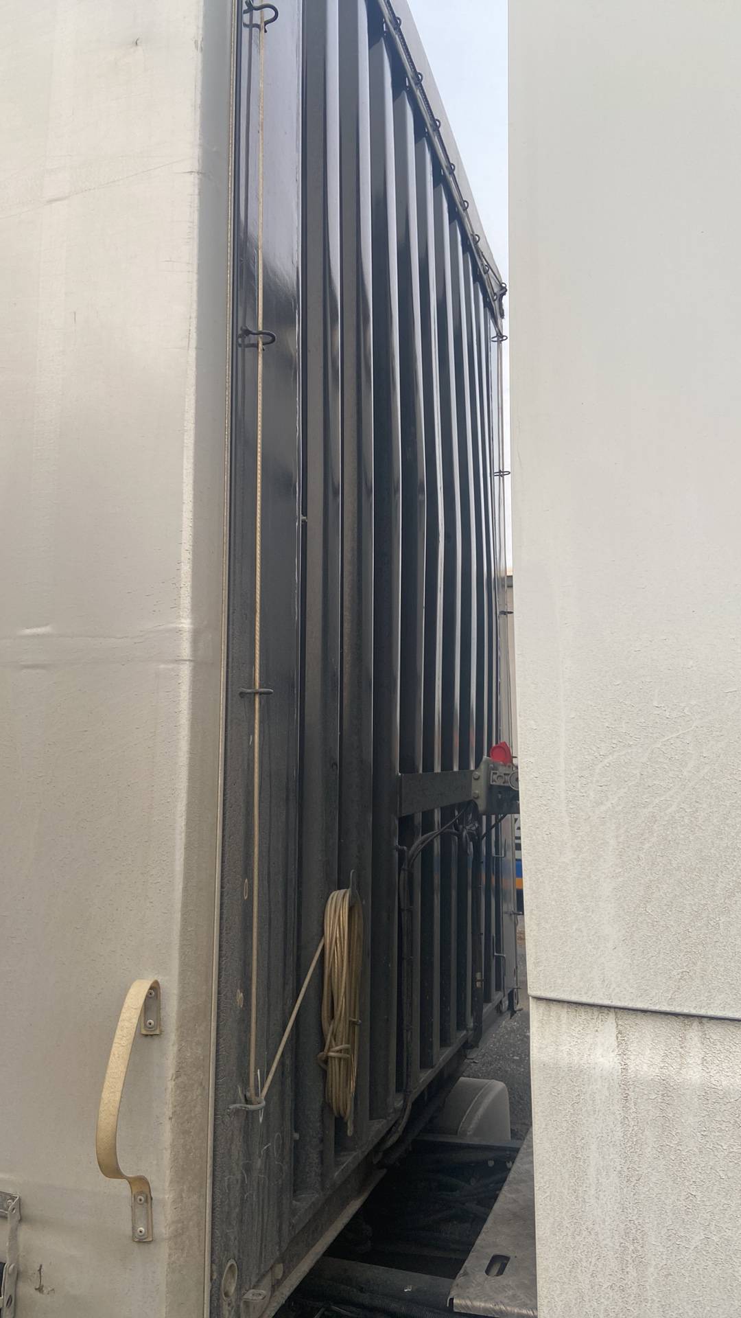 Тонар 9888 Шторно-бортовой, 2022 года в лизинг