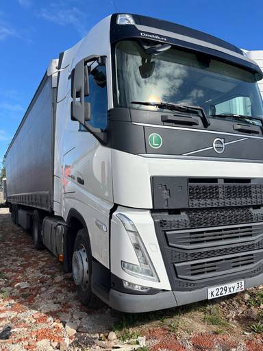 Volvo FH 460 4x2 (FH Globetrotter)