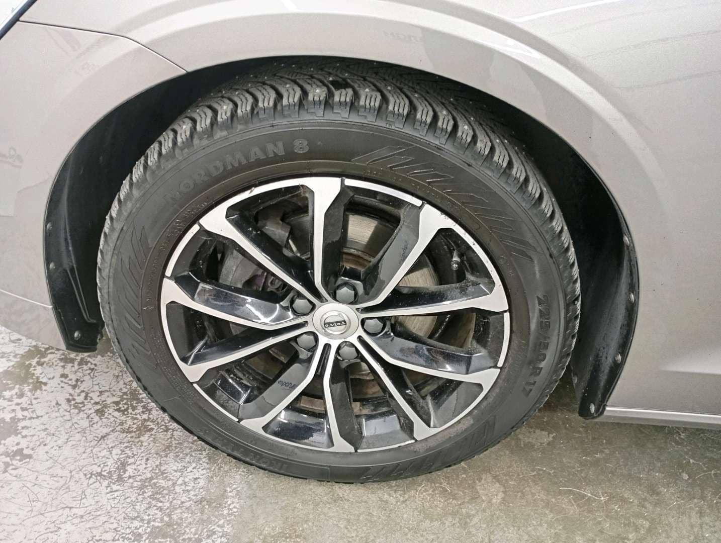 Volvo S60,  79 623 км, 2020 года в лизинг