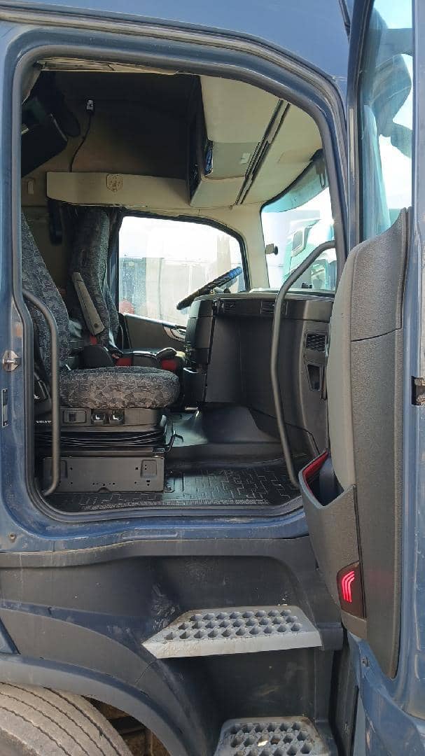 Volvo FH 460 6x2 (FH),  1 380 511 км, 2019 года в лизинг