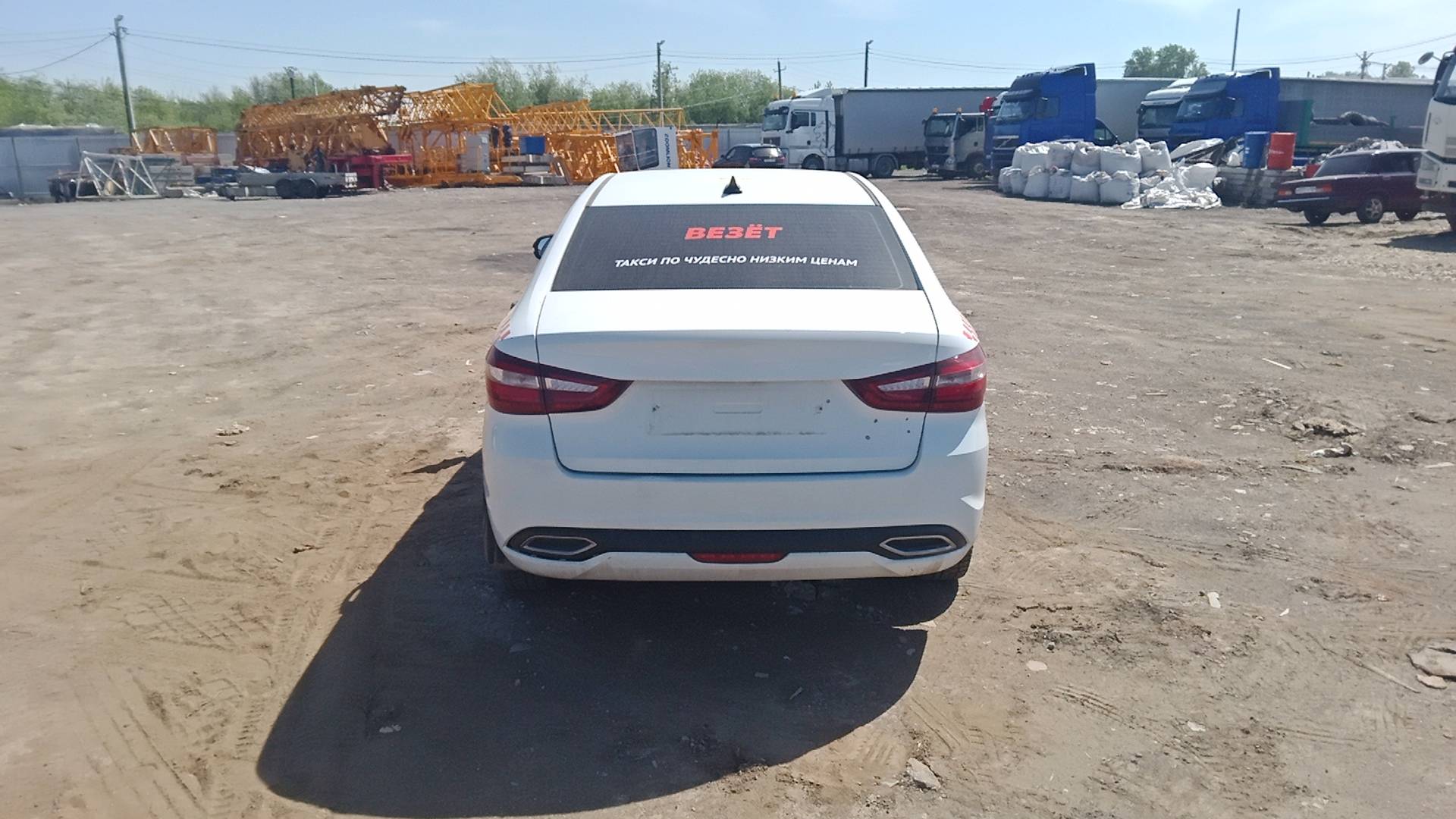 Lada Vesta седан,  97 482 км, 2023 года в лизинг