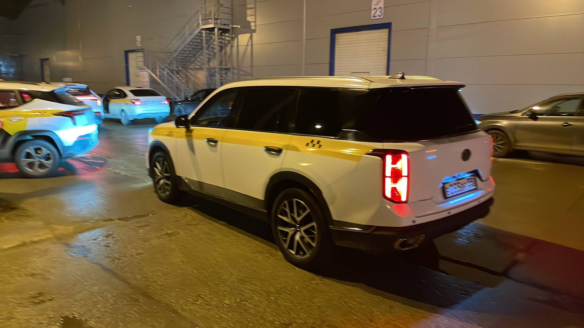 GAC GS8,  154 023 км, 2023 года в лизинг