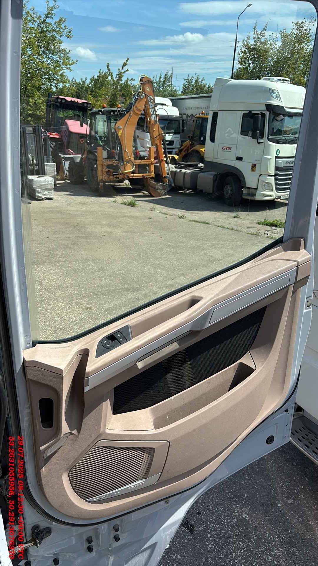 DAF XG+ 530 FT 4x2,  29 606 км, 2022 года в лизинг