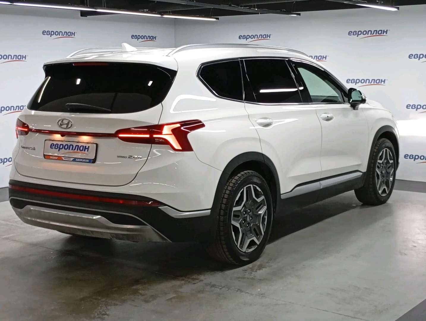 Hyundai Santa Fe,  76 653 км, 2022 года в лизинг