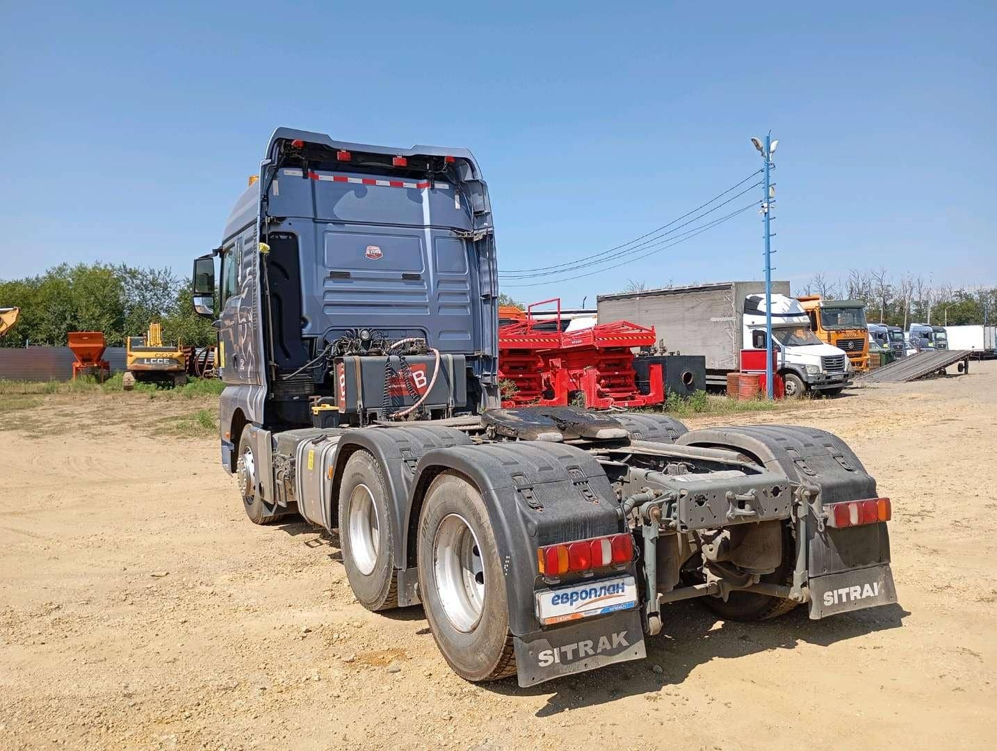 Sitrak С7Н MAX 6×4 ZZ4256V364HE,  137 093 км, 2023 года в лизинг