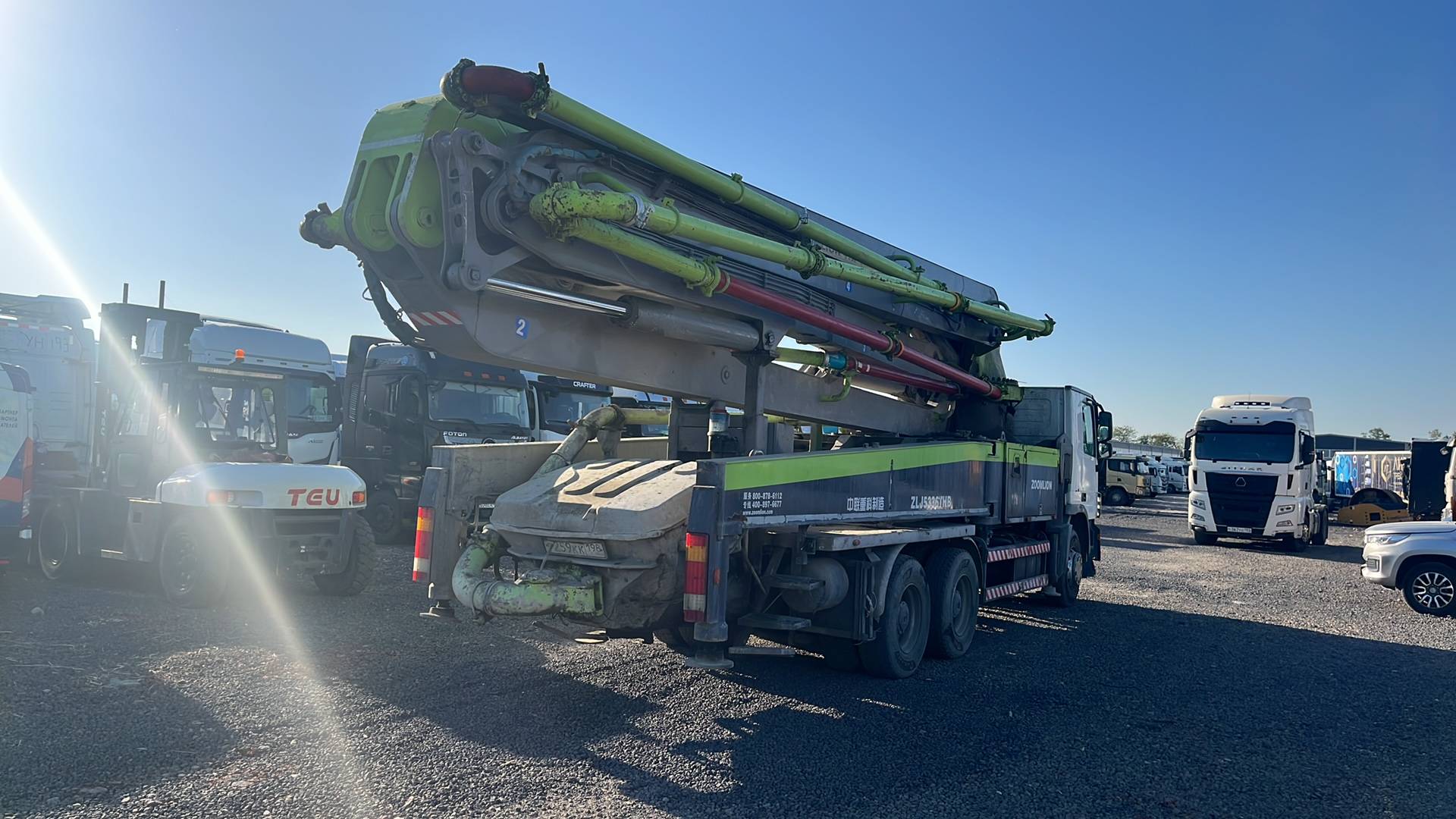 Mercedes-Benz Actros 3341 6x4 (для бетононасосов),  36 982 км, 2015 года