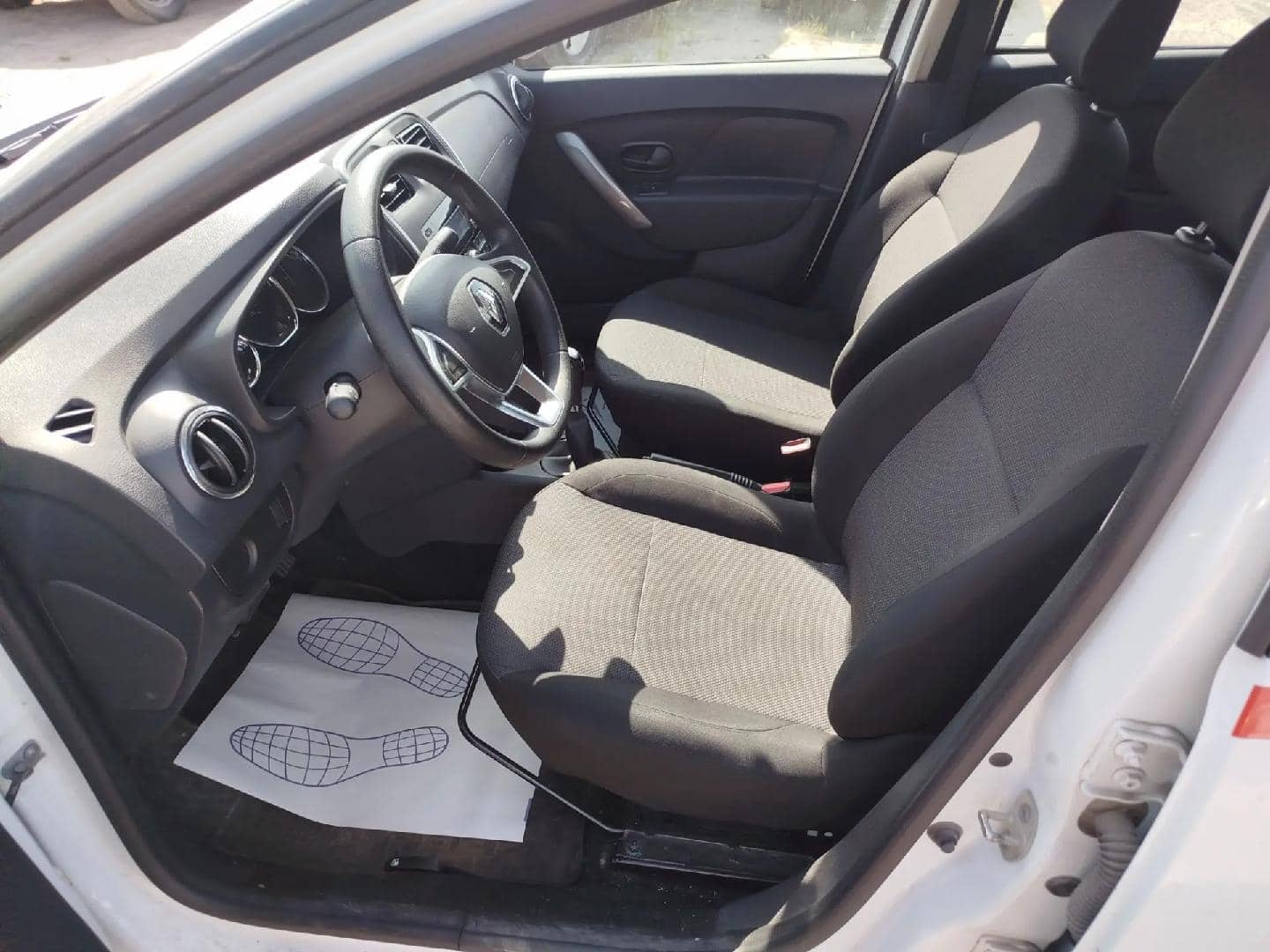 Renault Logan II,  112 454 км, 2020 года в лизинг