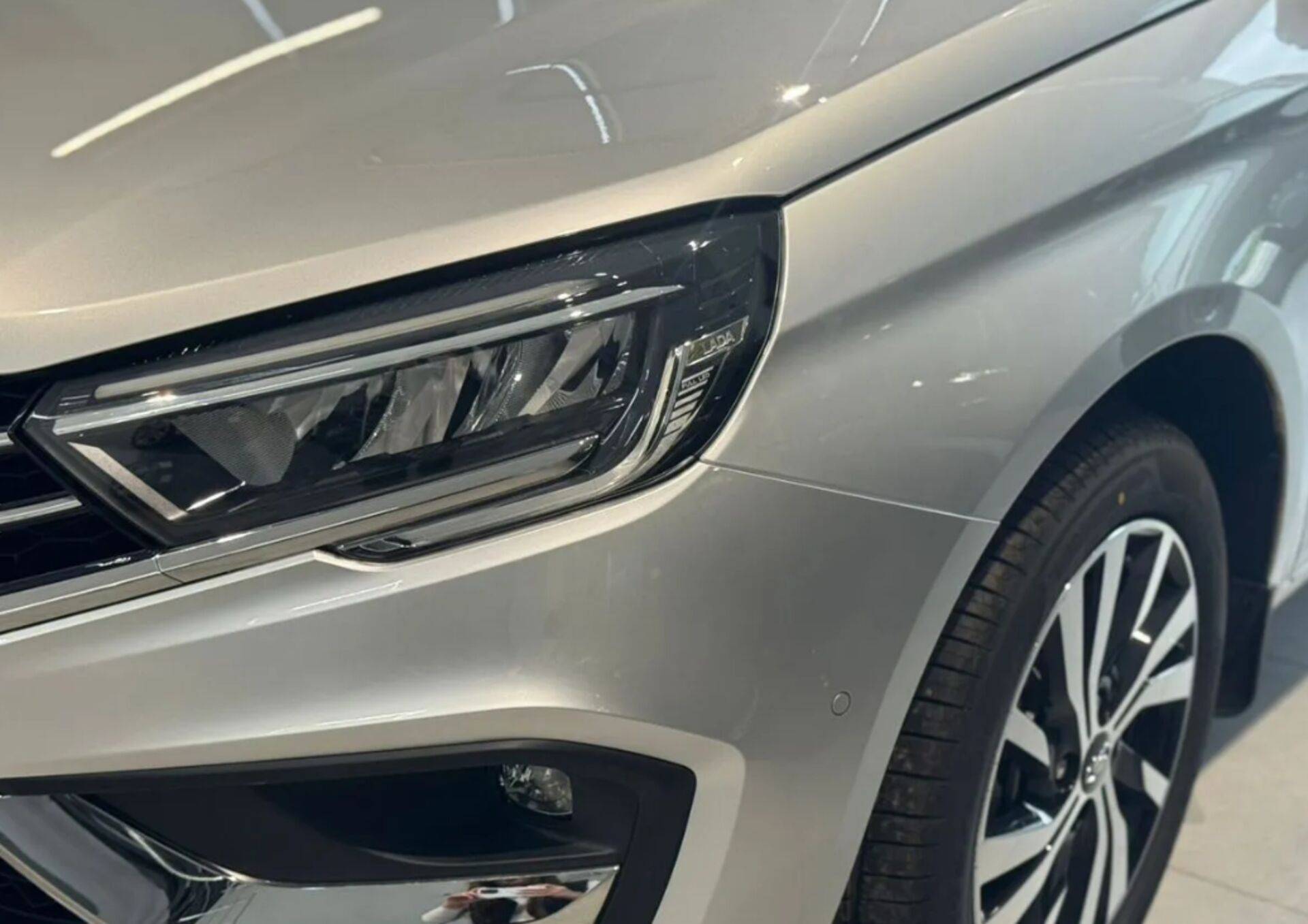 Lada Vesta седан Techno 24 1.8 122hp AT