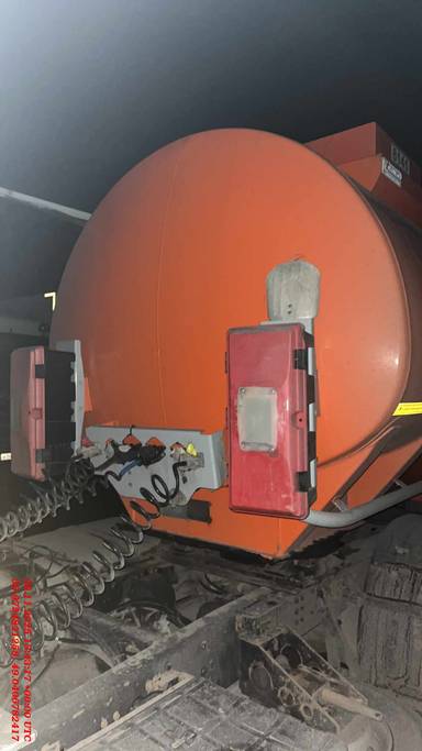 Сеспель Бензовоз SF3328 (964845)