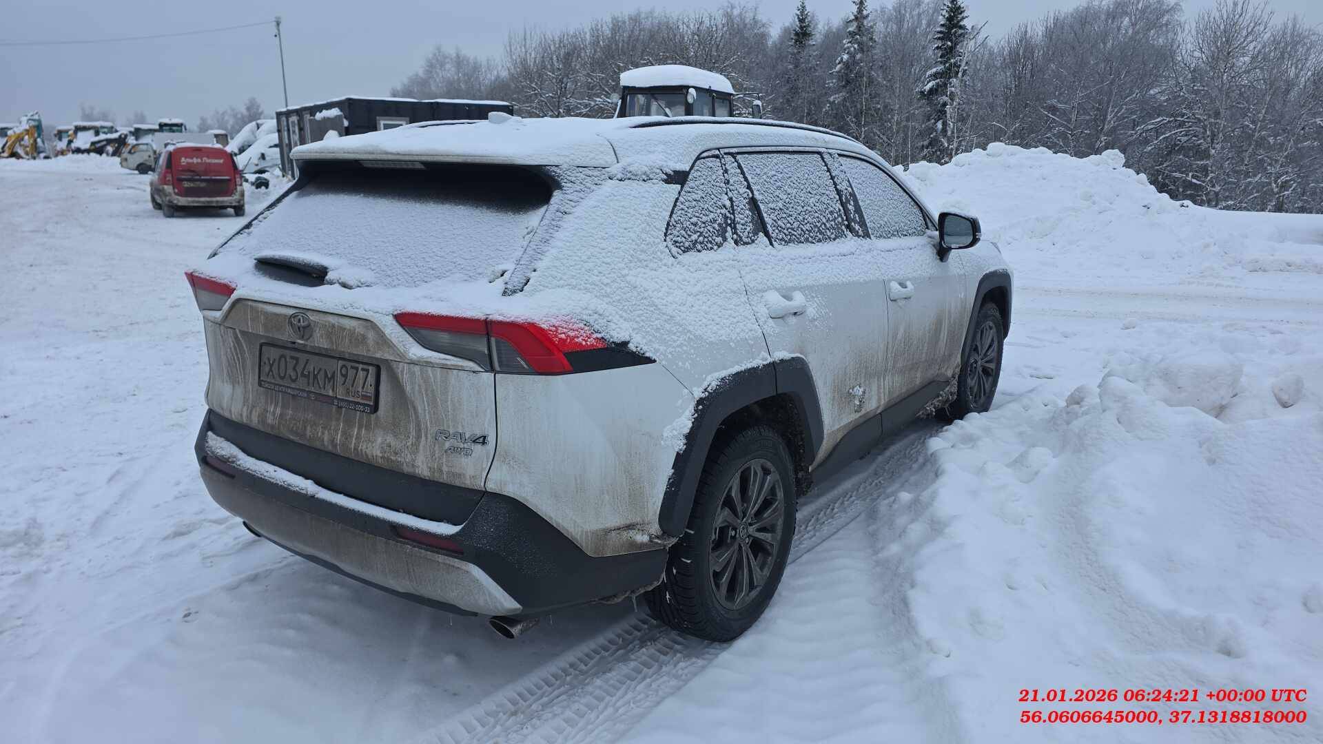 Toyota RAV4,  8 817 км, 2024 года в лизинг