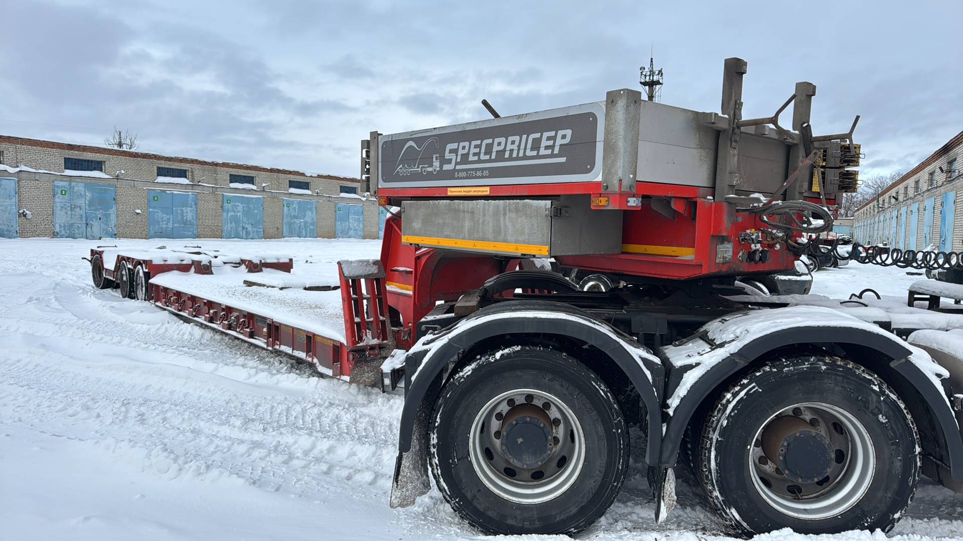 Компания СпецПрицеп Тяжеловоз низкорамный 9942D3, 2022 года в лизинг