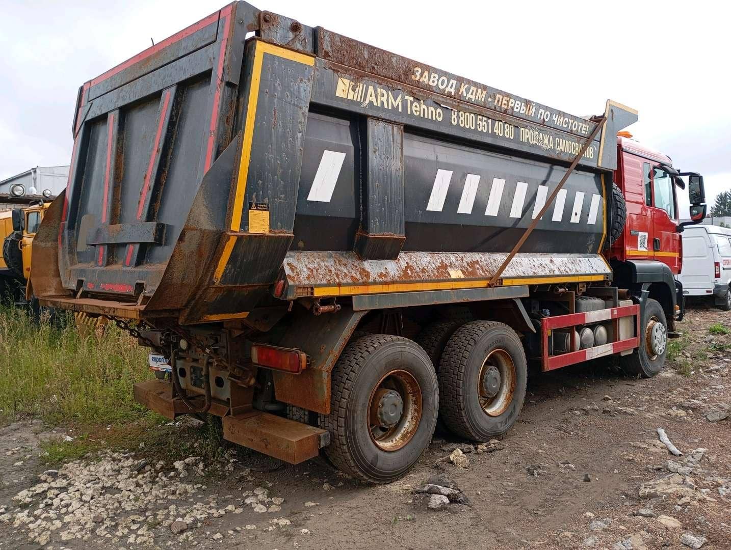 HOWO ZZ3256V384GE 6x4,  143 944 км, 2023 года в лизинг