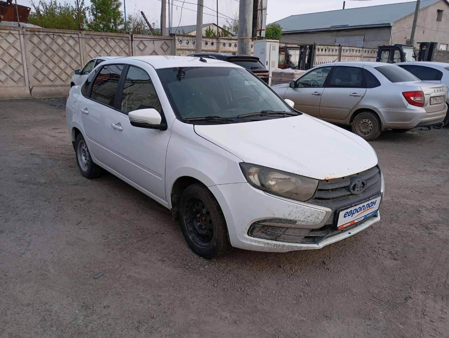 Lada Granta седан,  93 992 км, 2024 года в лизинг