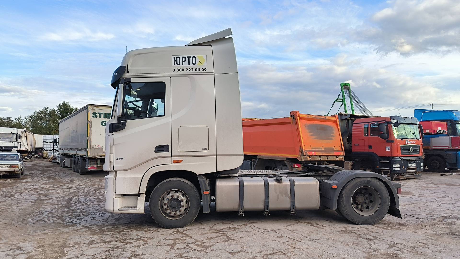 DongFeng DFH4180 4x2,  280 031 км, 2022 года в лизинг