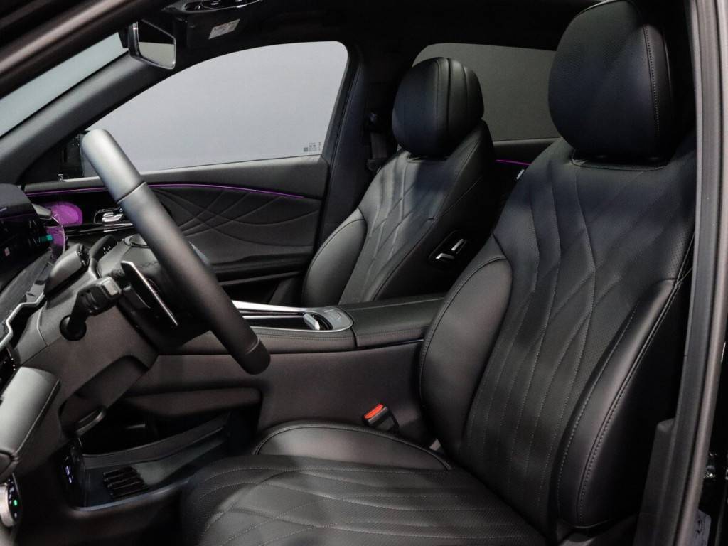 EXEED RX Флагман 2.0Т АТ полный привод (Flagship)