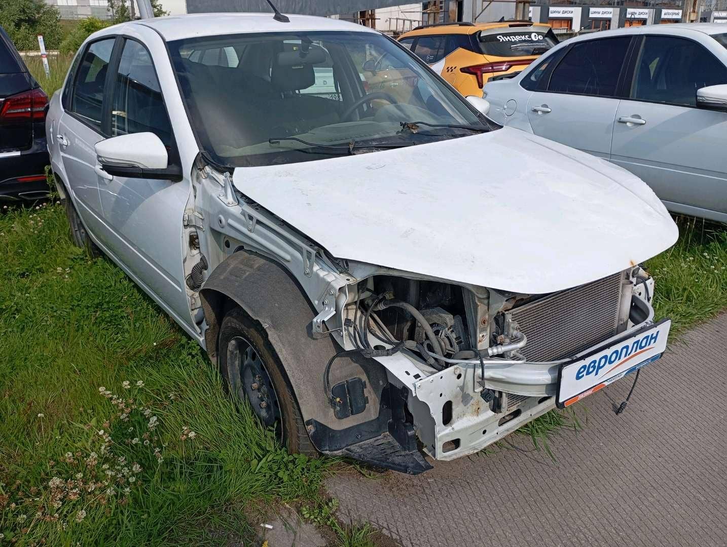 Lada Granta седан,  109 293 км, 2023 года в лизинг