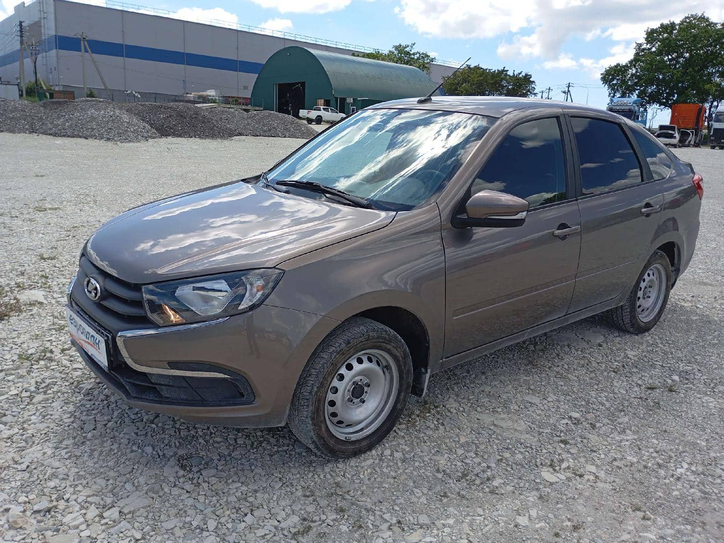 Lada Granta лифтбек