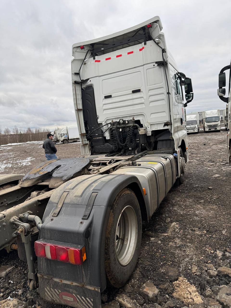Sitrak C7H 4x2 ZZ4186V361HE Лот 000007765