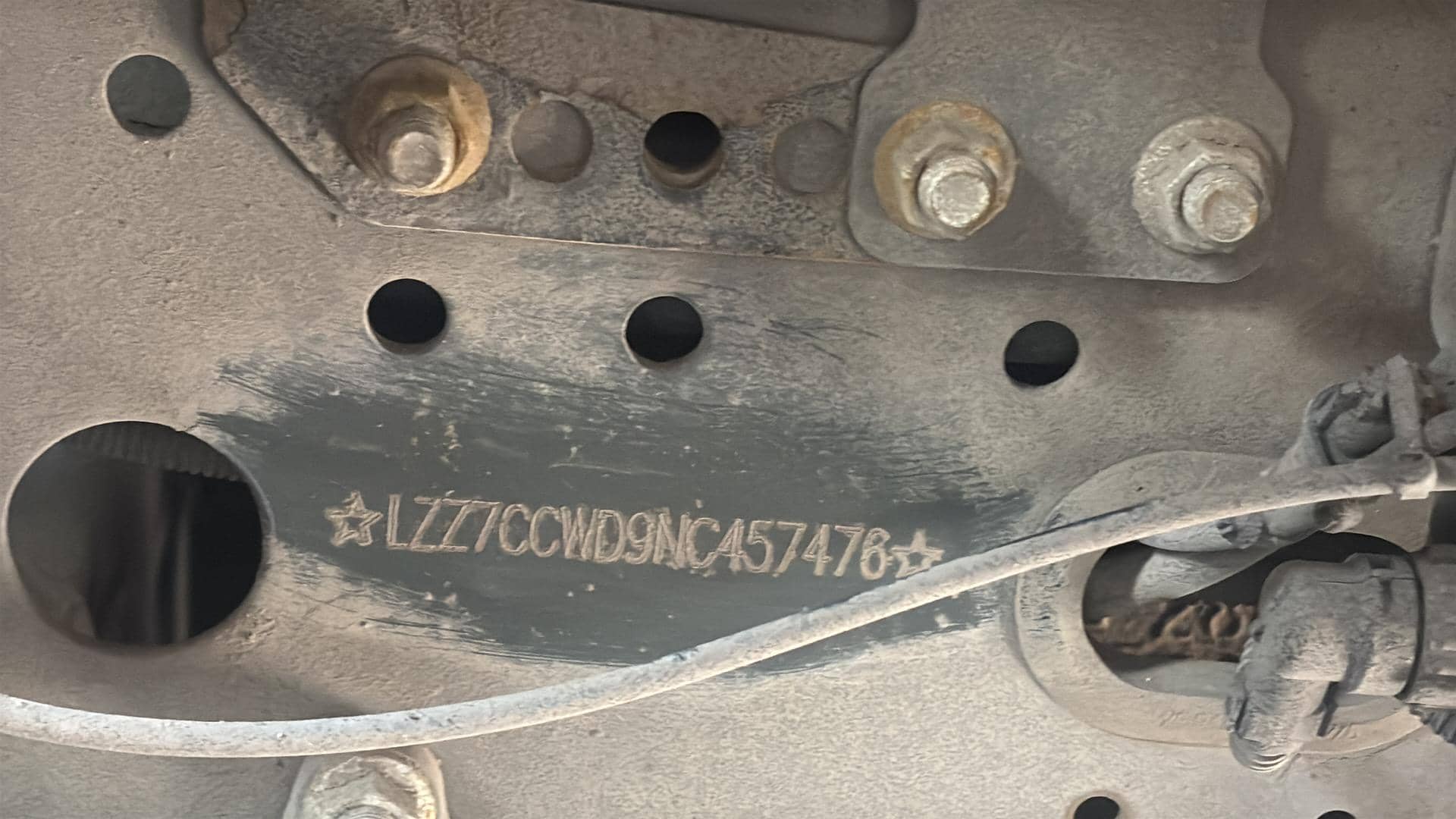 Sitrak C7H 4x2 ZZ4186V361HE,  520 000 км, 2022 года в лизинг