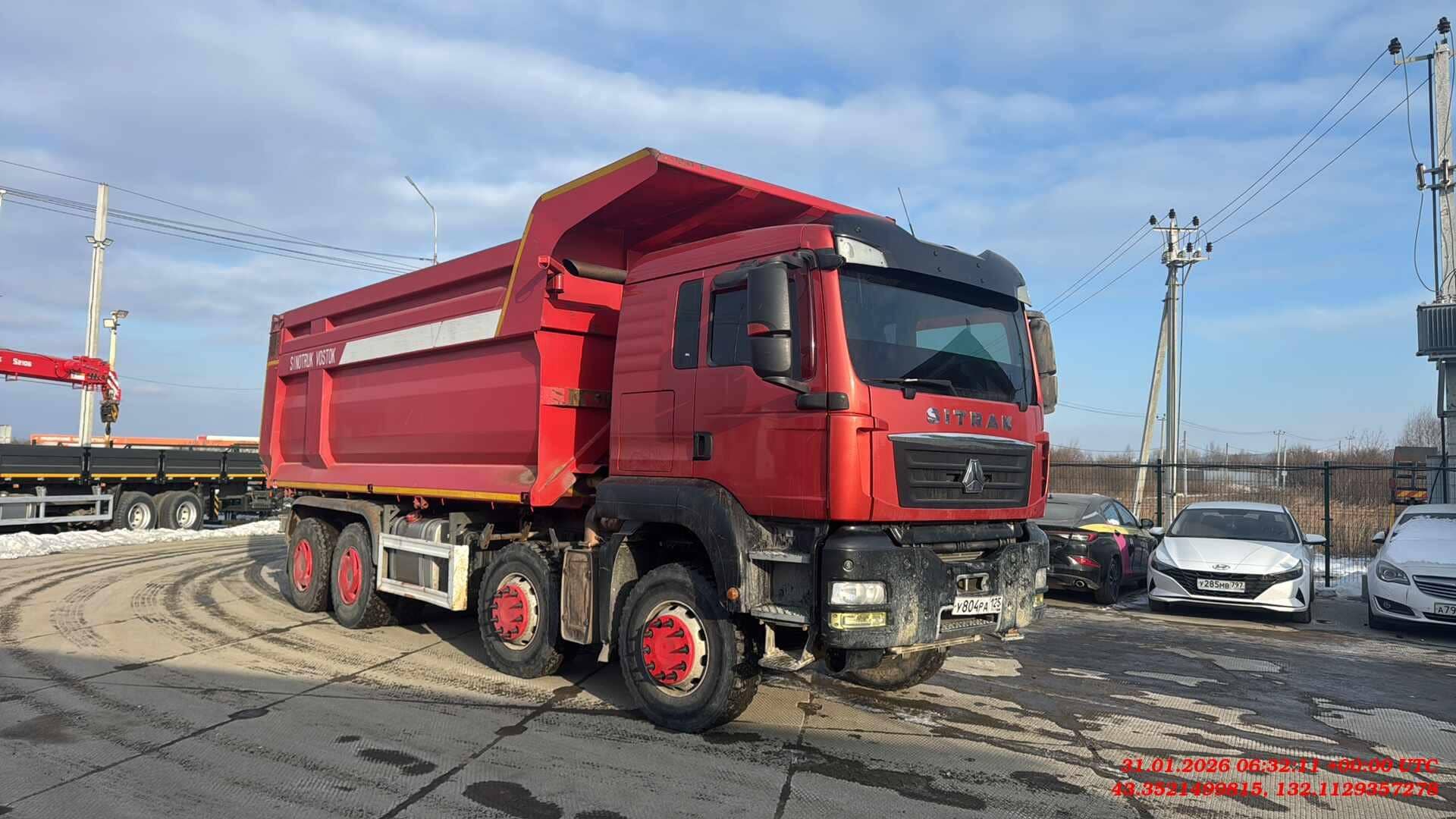 Sitrak ZZ3316V306ME,  285 370 км, 2022 года в лизинг