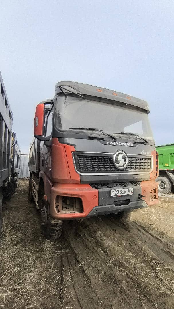 Shacman SX32586V385,  130 000 км, 2024 года в лизинг