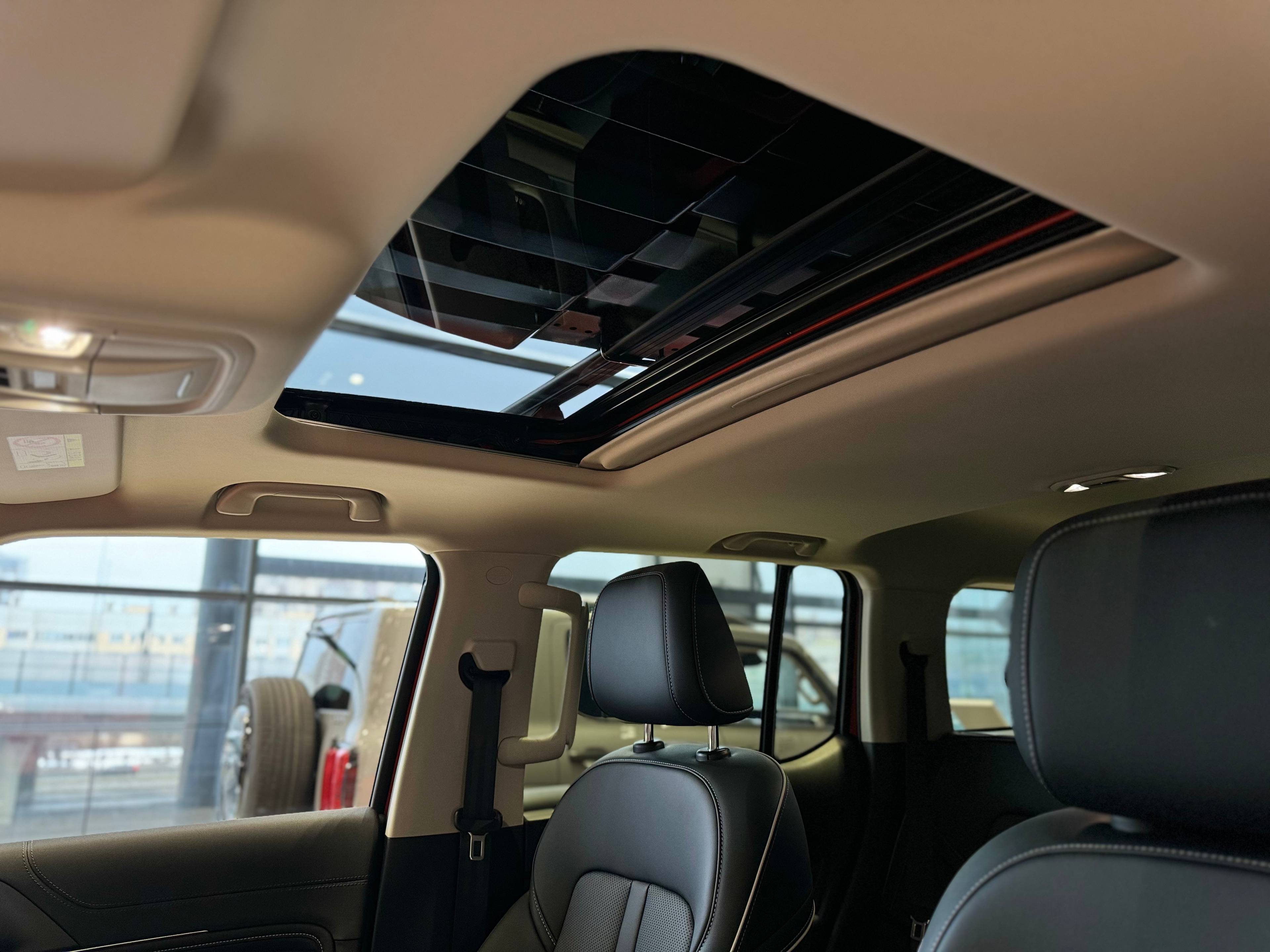 Tank 300 City Premium 2.0 8AT 4WD