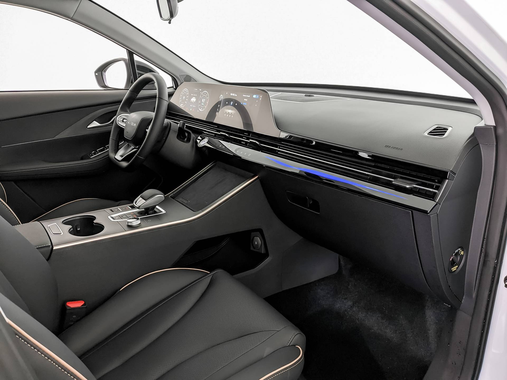 OMODA C5 Drive 1.6 DCT 4WD FL