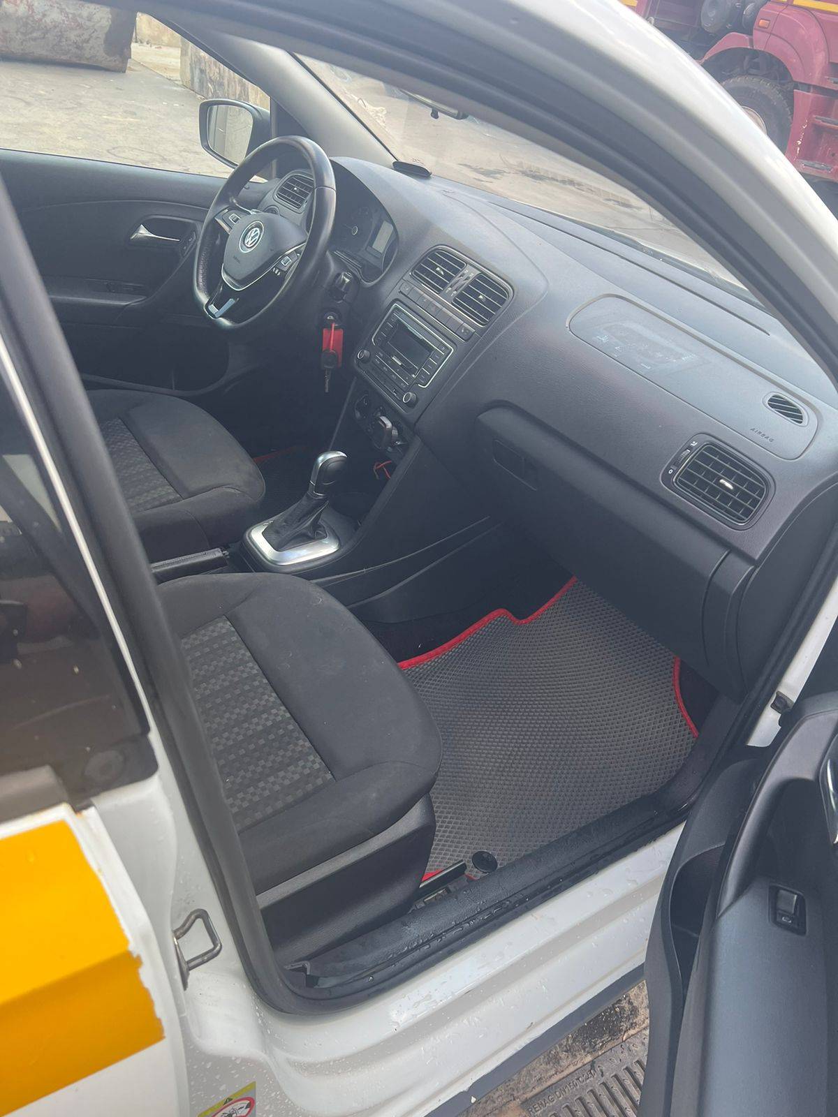 Volkswagen Polo,  151 849 км, 2019 года в лизинг