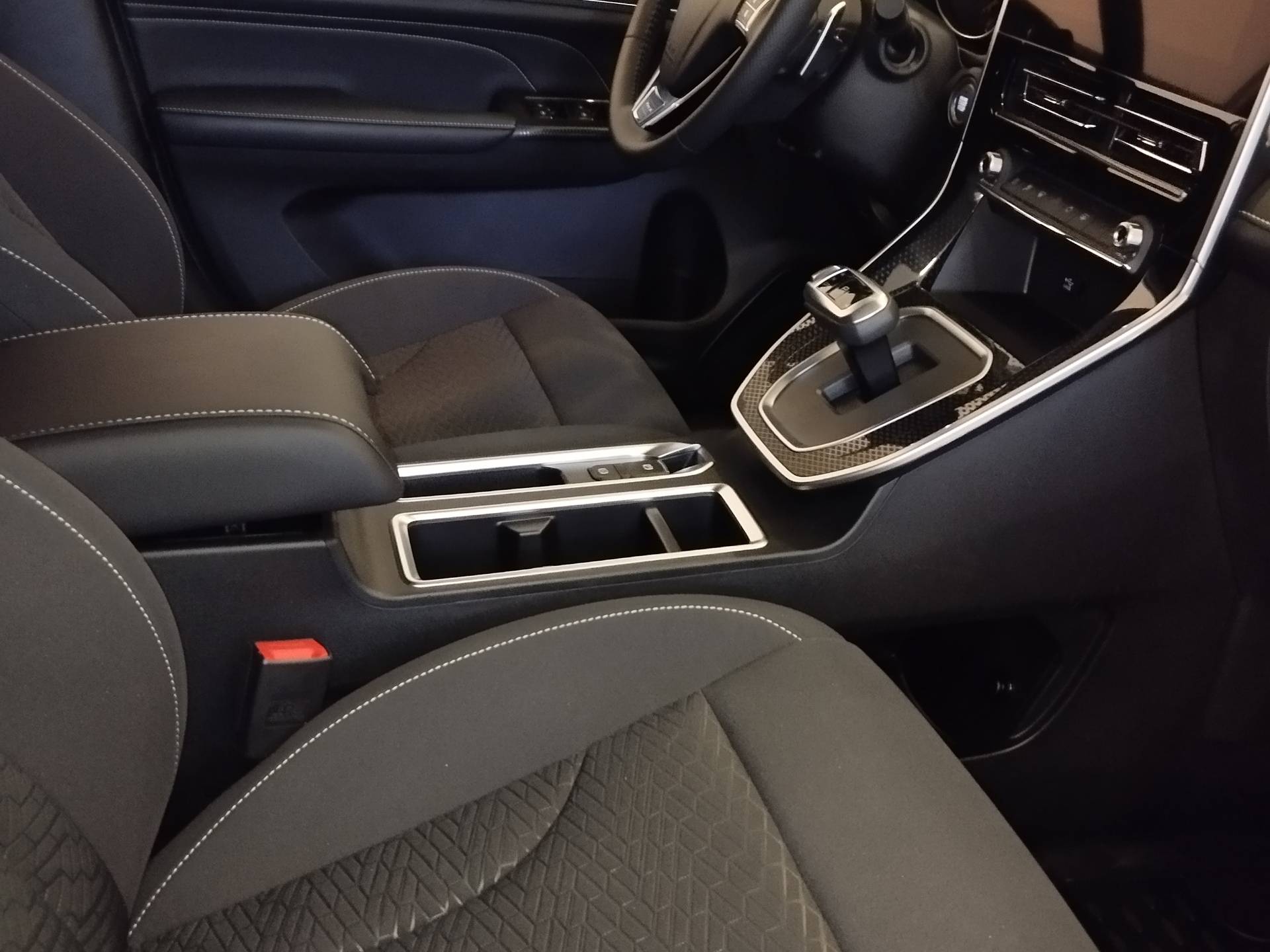 Haval M6 Family FWD AMT 143