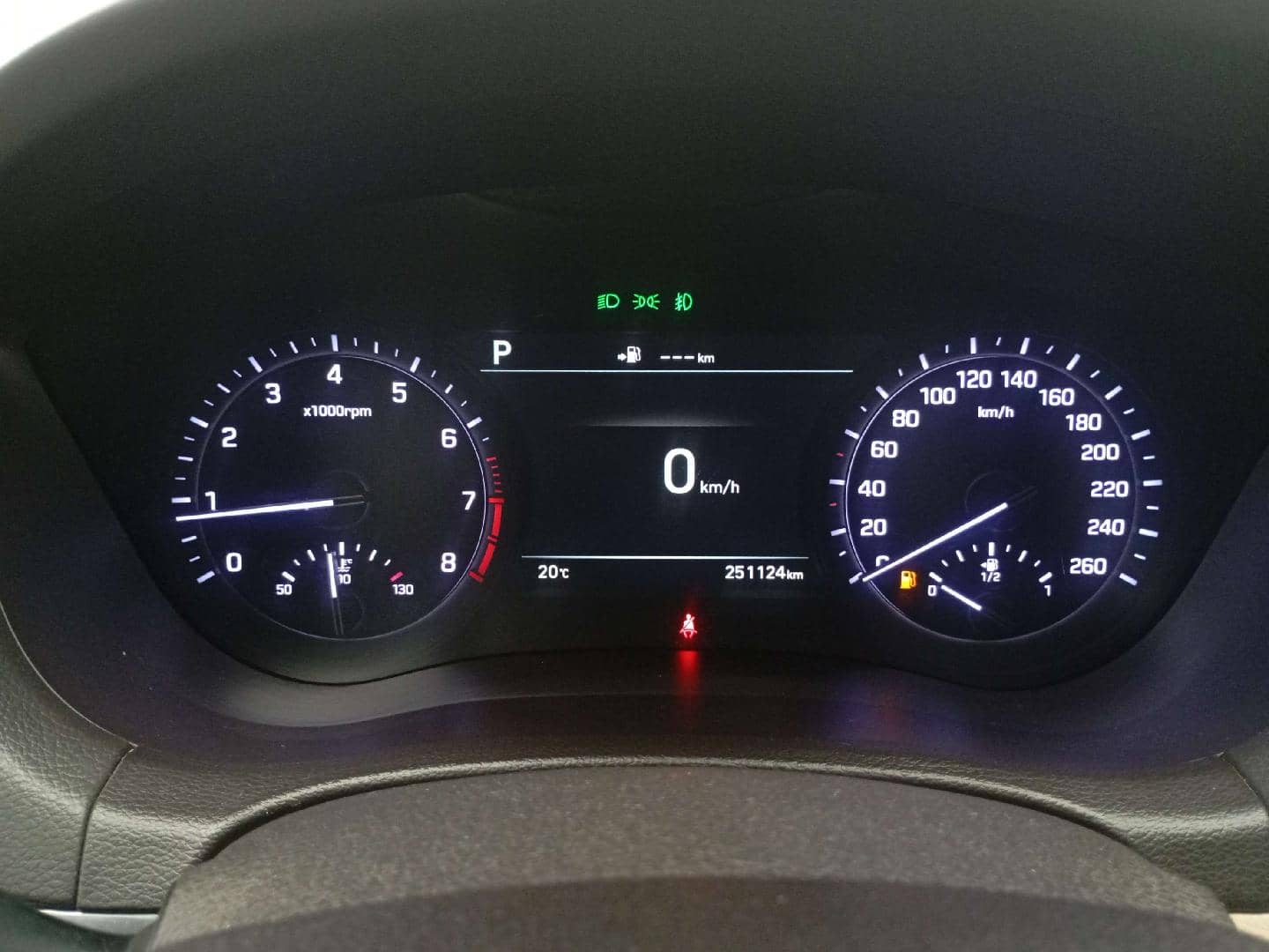 Genesis G80,  251 124 км, 2019 года в лизинг