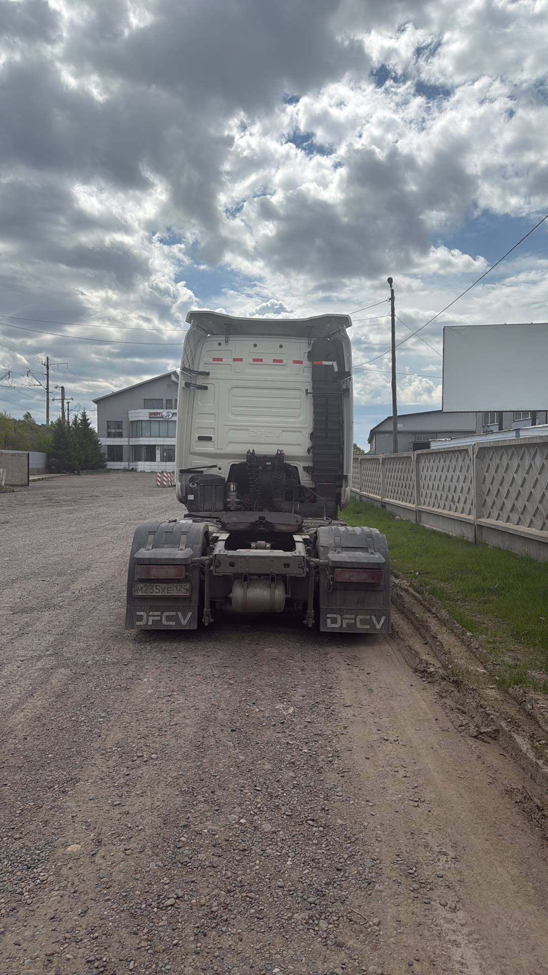 DongFeng GX D111A 4x2,  343 854 км, 2023 года в лизинг