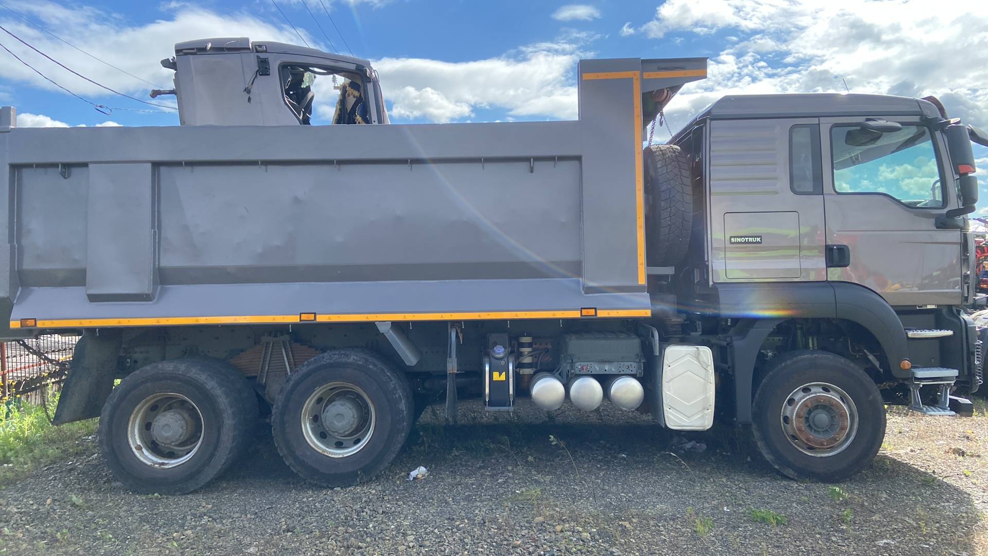 HOWO ZZ3257V384GE1 6x4,  34 км, 2022 года в лизинг