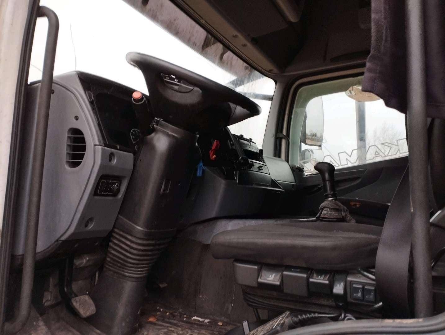 КАМАЗ 5490-5P CNG (M1840),  1 324 890 км, 2021 года в лизинг