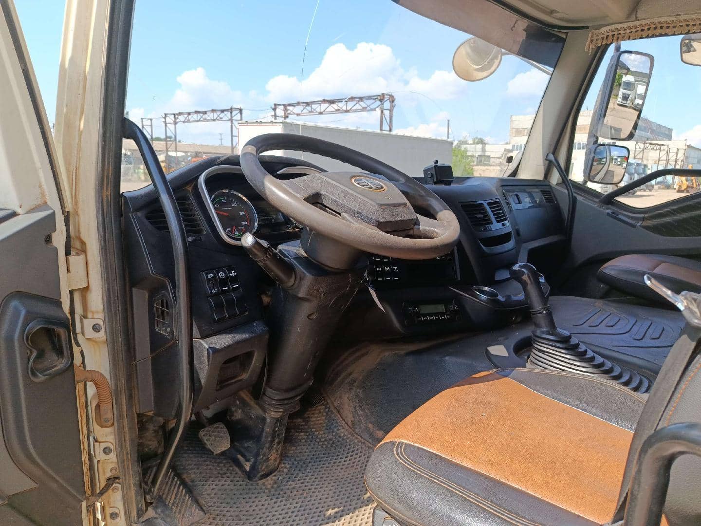 FAW CA3250P66K24L1TE5 6x6,  144 071 км, 2022 года в лизинг