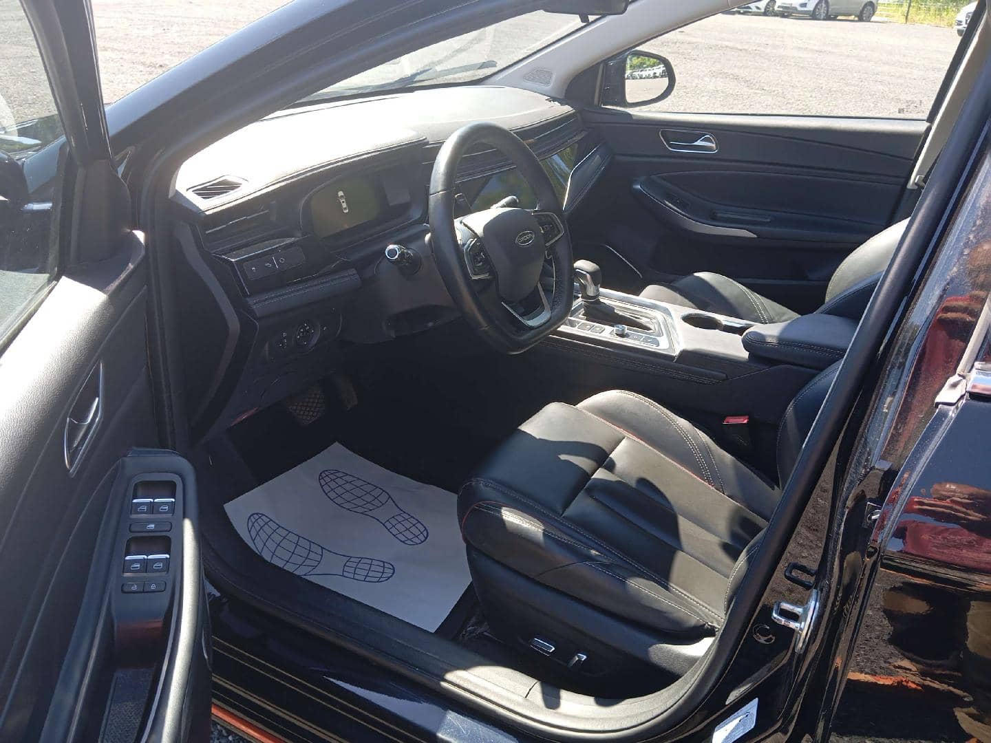 OMODA S5,  83 836 км, 2023 года в лизинг