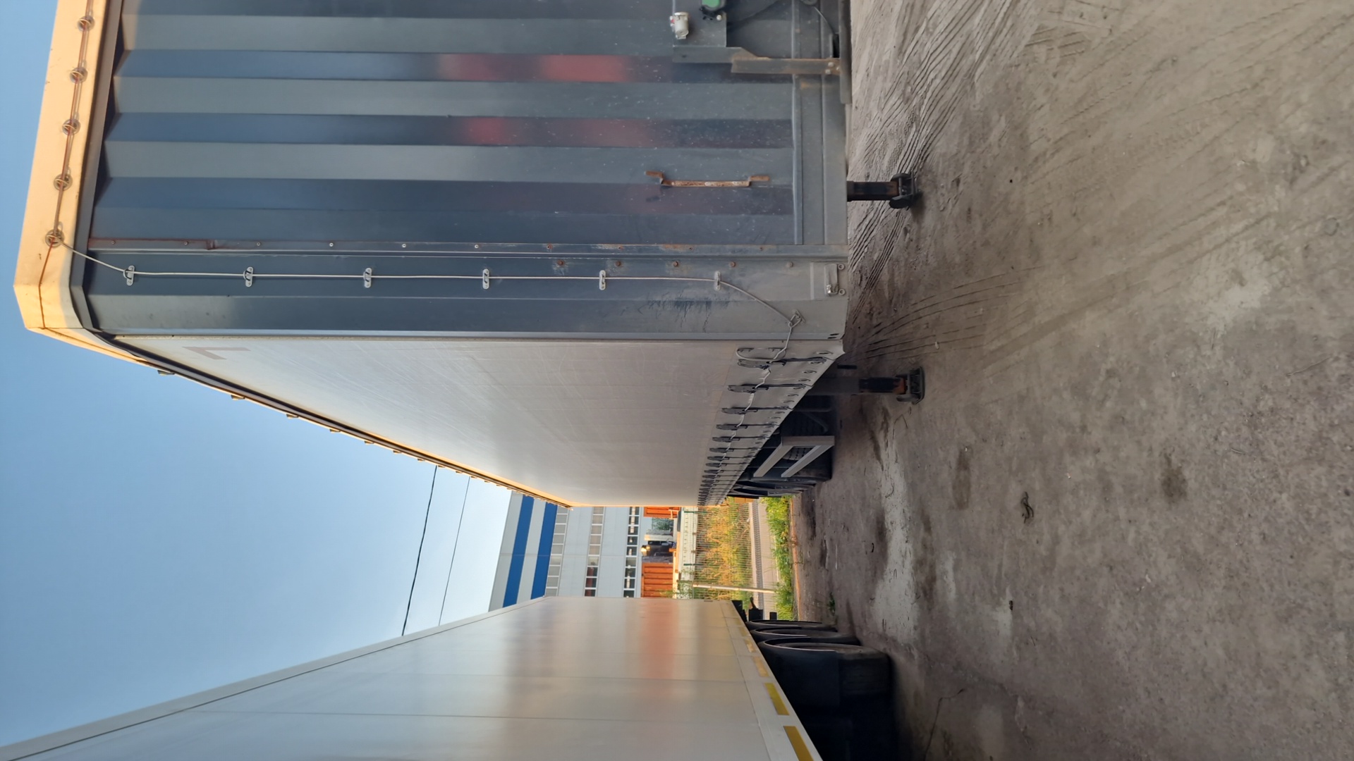 Uzautotrailer UAT-SCFG-9226.01, 2023 года в лизинг
