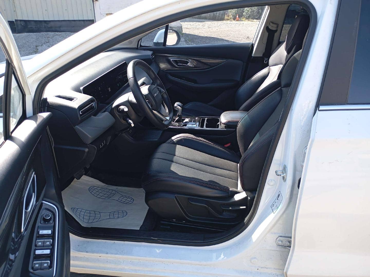 BAIC Ю5 Плюс (U5 Plus),  114 202 км, 2023 года в лизинг