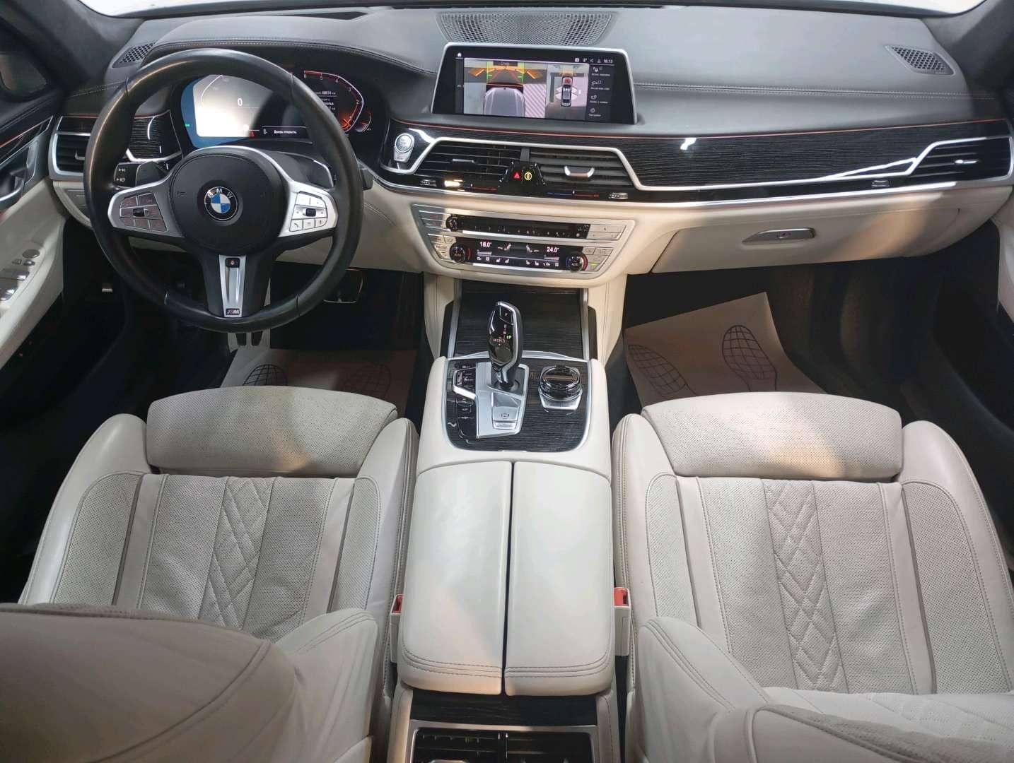 BMW 7 серия Long,  68 074 км, 2022 года в лизинг