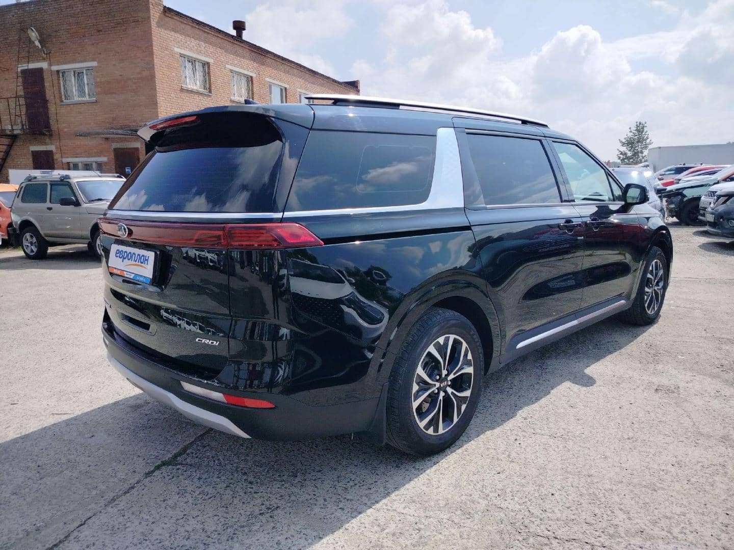 KIA Carnival,  142 556 км, 2021 года в лизинг