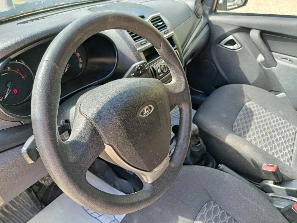 Lada Granta лифтбек,  117 033 км, 2023 года в лизинг