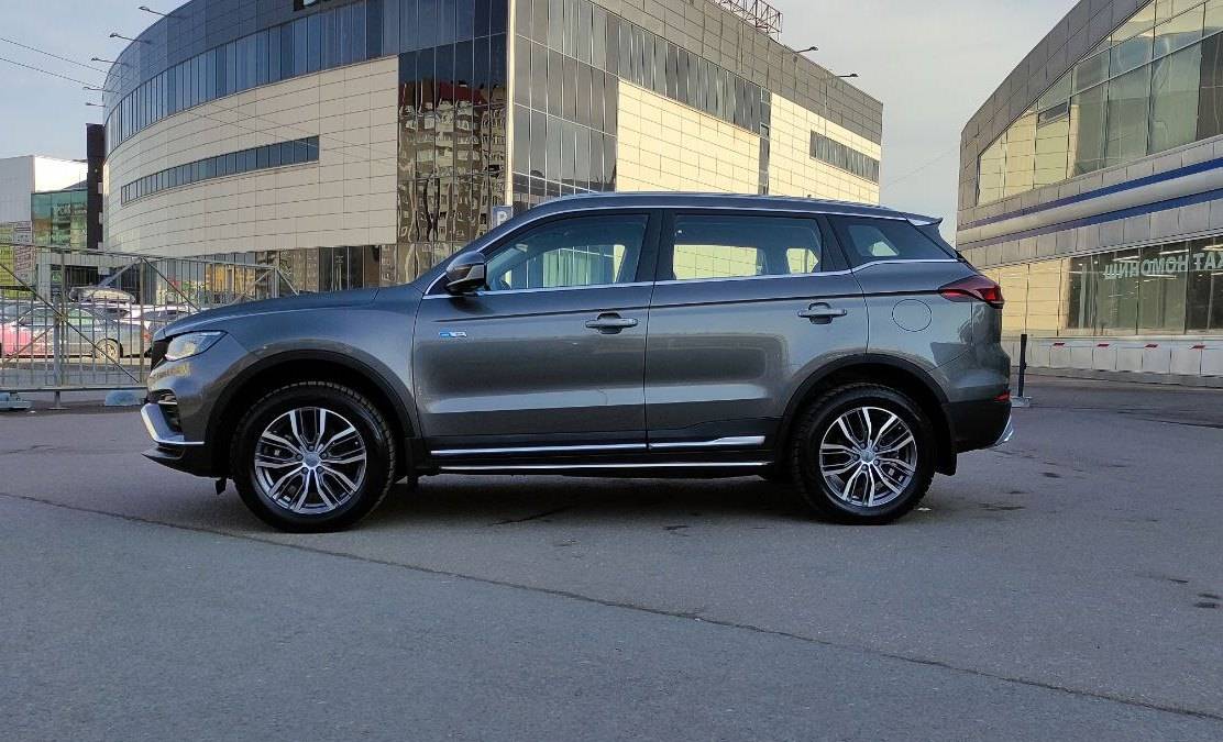 Geely Atlas Pro Flagship+ 1.5T DCT7 4WD