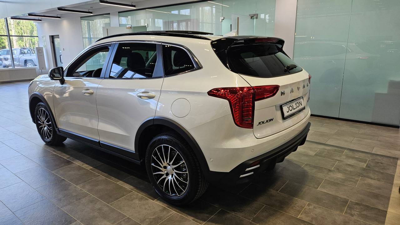 Haval Jolion Tech plus 1.5 7DCT 4WD