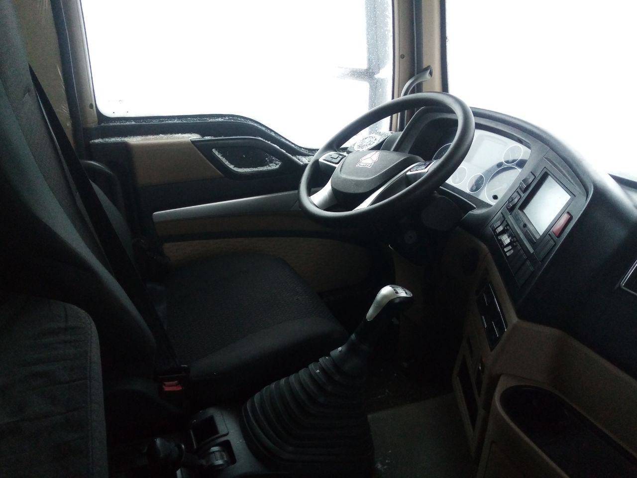 HOWO ZZ3317V386GE1 8х4 Лот 000000897