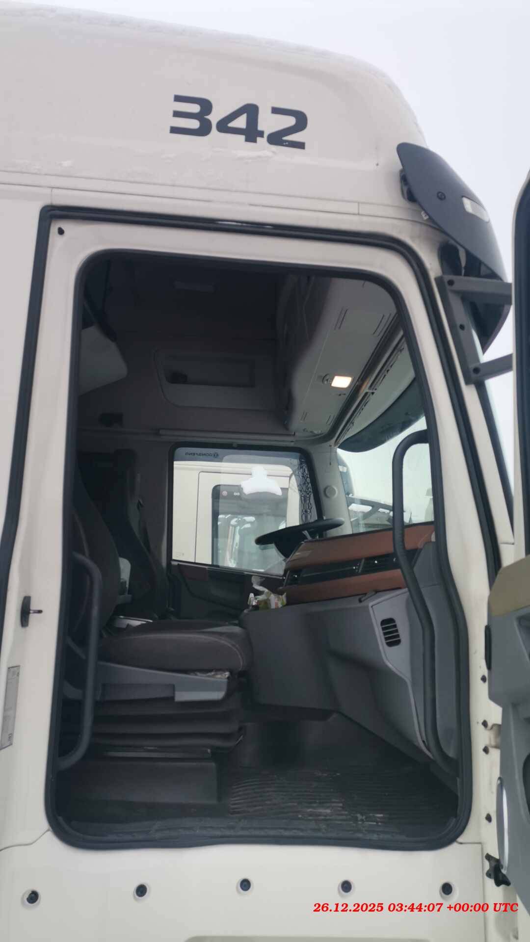 DongFeng GX D111A 4x2,  324 554 км, 2023 года в лизинг