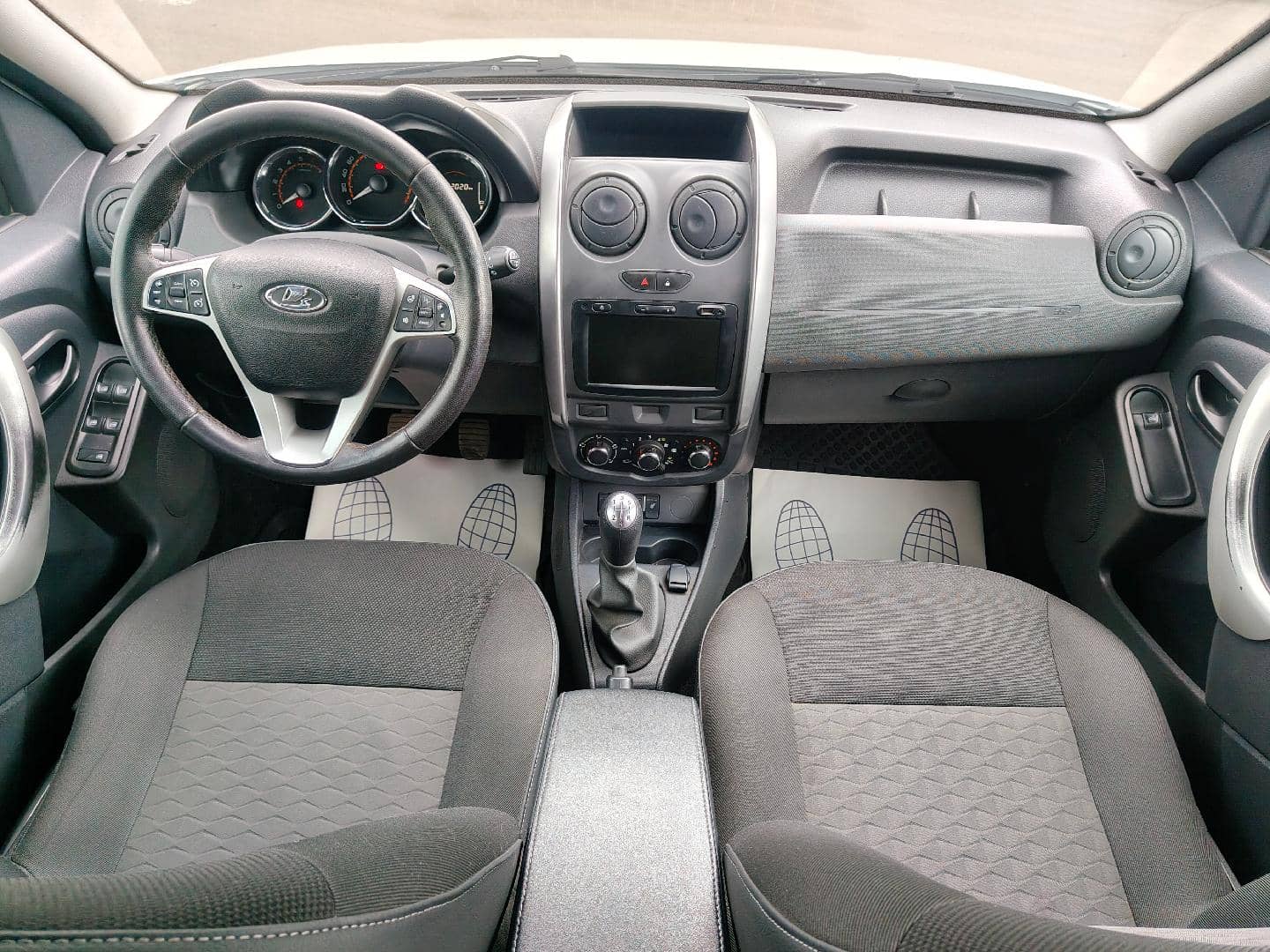 Lada Largus универсал,  252 020 км, 2022 года в лизинг