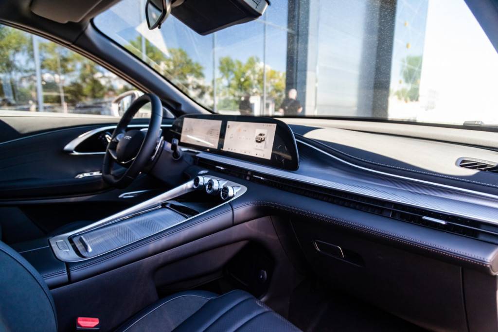 EXEED TXL Flagship 2.0 TGDI 8AT AWD