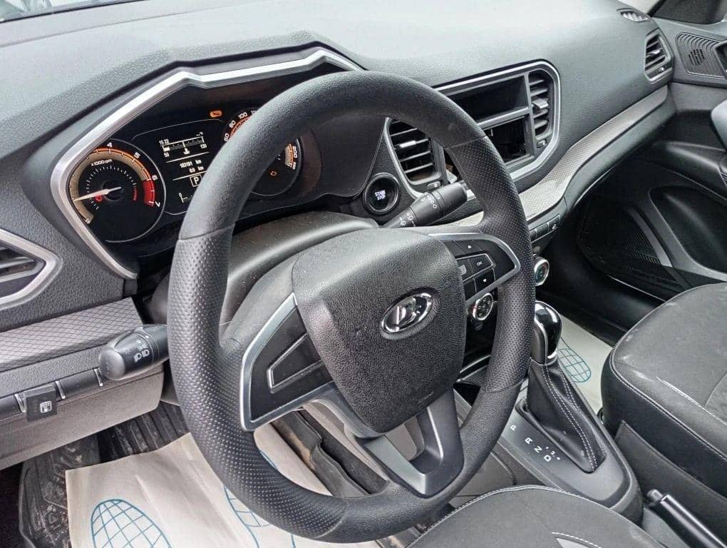 Lada Vesta седан,  183 191 км, 2024 года в лизинг